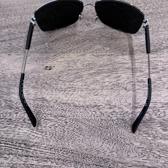 Burberry Men's Sunglasses with Case - Picture 4 of 6
